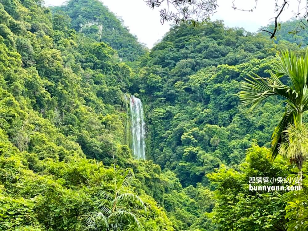 五峰旗瀑布｜只要走十分鐘，超美五峰旗聖母朝聖地，賞飛瀑好地方