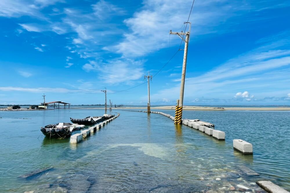 嘉義秘境白水湖壽島，海景第一排馬桶，美拍消失的島嶼和海潮馬路