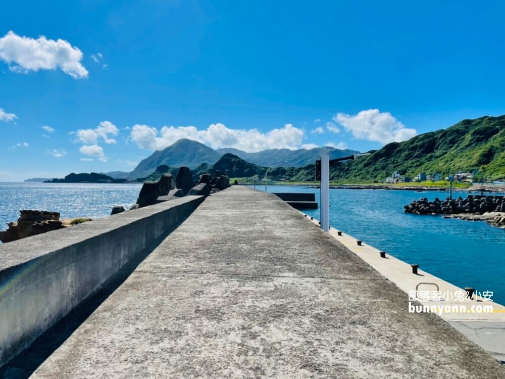 基隆【望海巷跨海景觀橋】賞360度無敵海景，八斗子最美鐵馬道