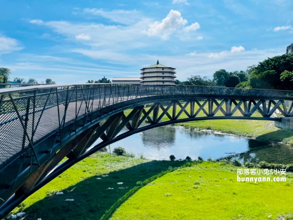 台南【竹溪水岸園區】鬼滅無限列車，停留時間超過一小時好好玩。