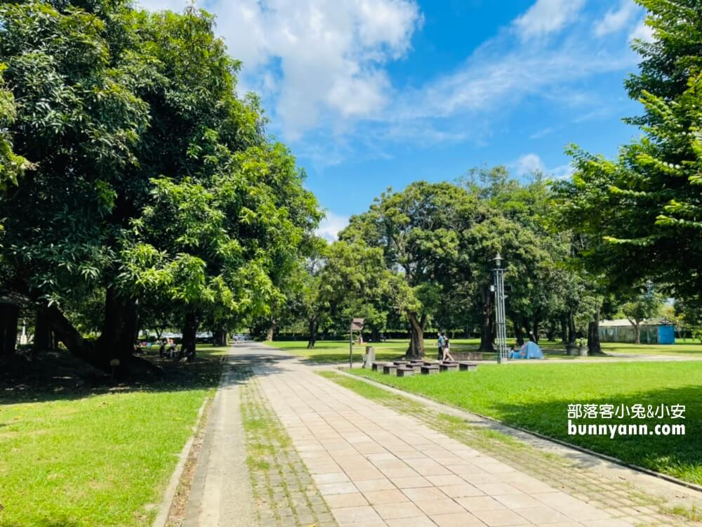 台南總爺藝文中心，免門票美拍綠色隧道，日式紅磚古蹟建築好美