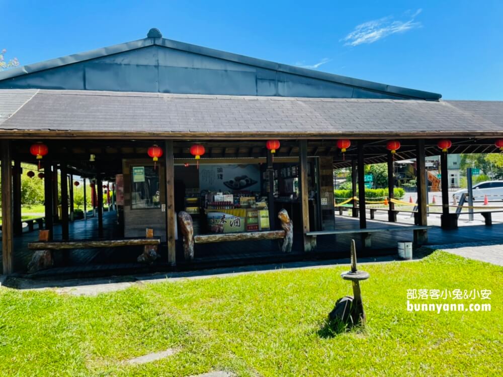 2024【花蓮觀光糖廠】免門票來光復糖廠吃冰，餵魚吃飼料好好玩。