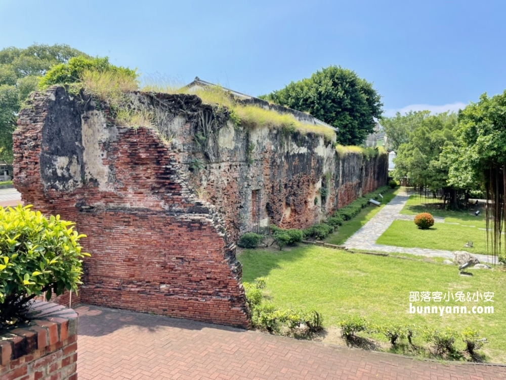 台南景點》安平古堡(熱蘭遮城)，美拍白色洋樓、安平老街好好逛。