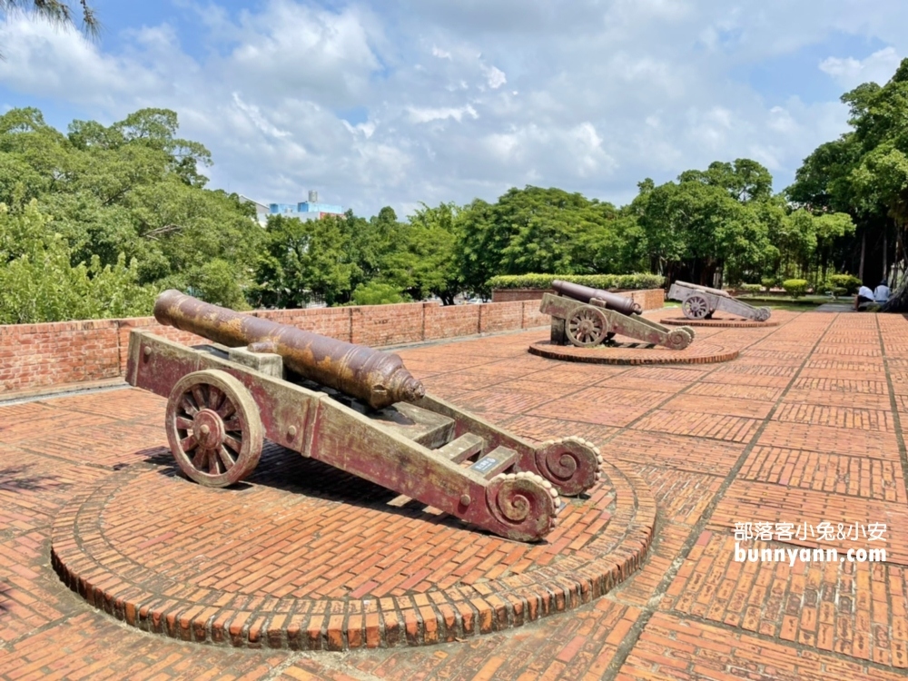 台南景點》安平古堡(熱蘭遮城)，美拍白色洋樓、安平老街好好逛。