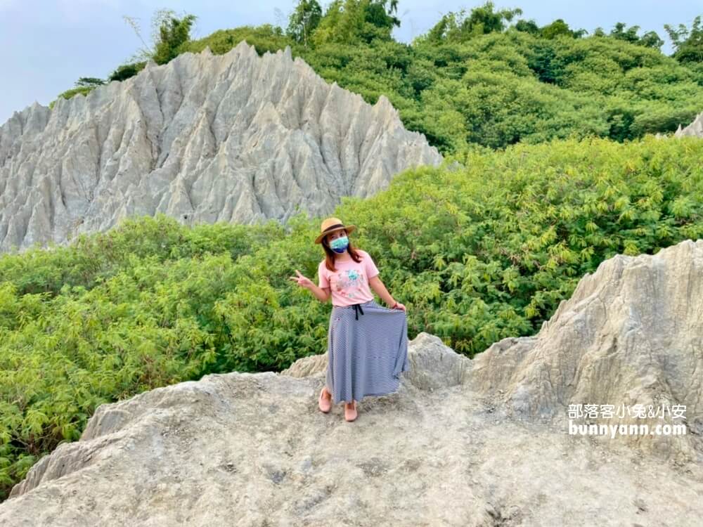 高雄漯底山自然公園，月世界泥火山探險，眺望美麗夕陽海景