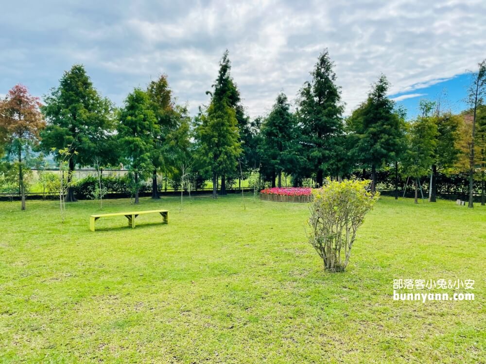 大溪景觀餐廳【黃色小屋咖啡莊園】下午茶餐點蠻不錯吃