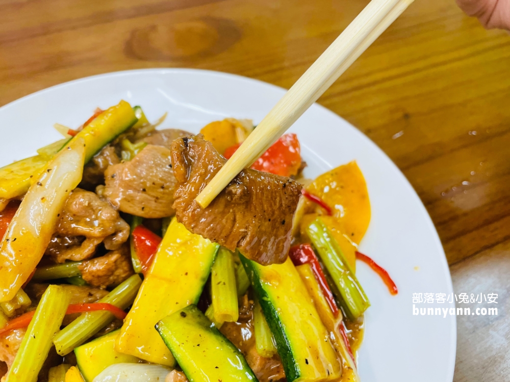 花蓮鯉魚潭美食推薦，麗莘風味館活跳蝦評價如何?(菜單)