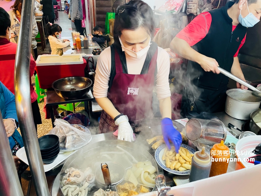 基隆【安樂市場菜頭滷】躲在菜市場裡的平價黑白切美食攤