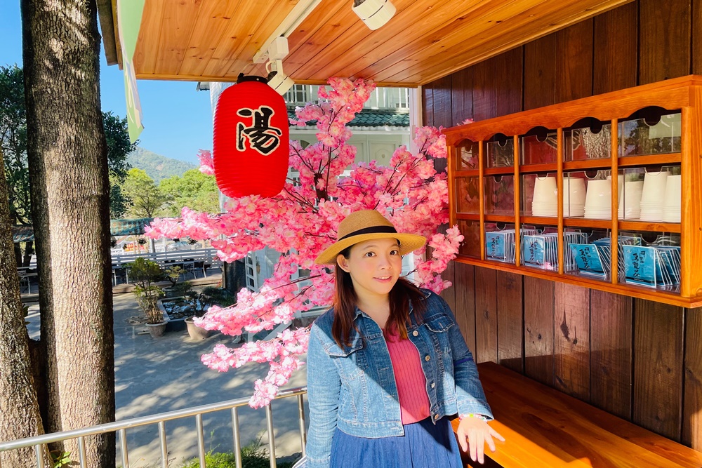 高雄扇平山莊泡溫泉，最新日式湯屋，免費拍歐洲莊園