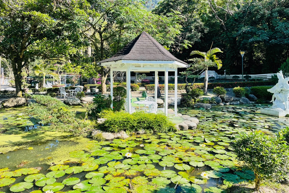 高雄扇平山莊泡溫泉，最新日式湯屋，免費拍歐洲莊園