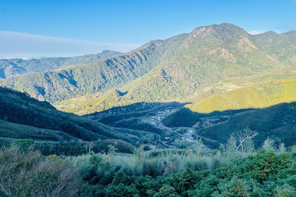 新竹「數碼天空景觀餐廳」下午茶好去處，環境、交通、低消全攻略。