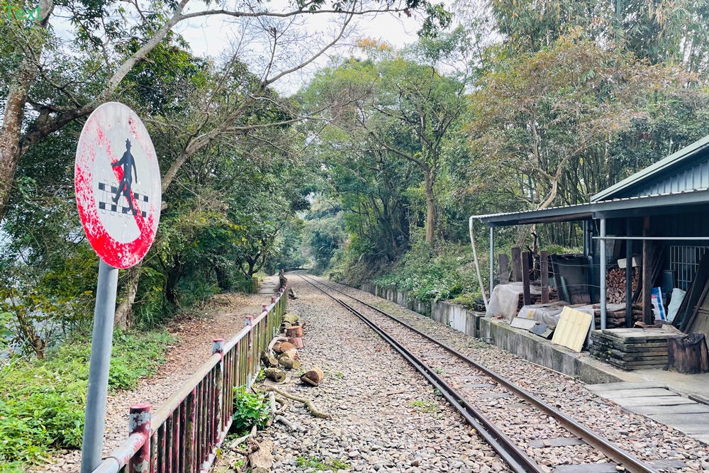 嘉義獨立山車站兩小時攻略，完整拍到阿里山小火車入站