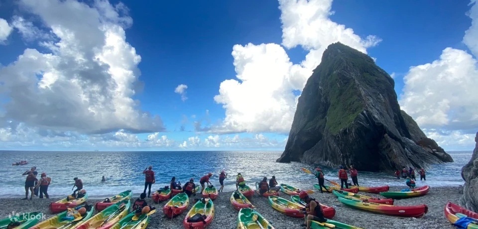 宜蘭秘境》粉鳥林漁港(東澳漁港)，美拍台版下龍灣，粉鳥林一日遊這樣安排。