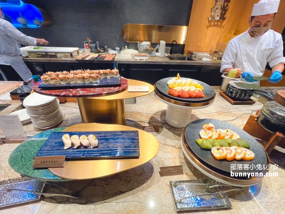 島語自助餐廳用餐環境