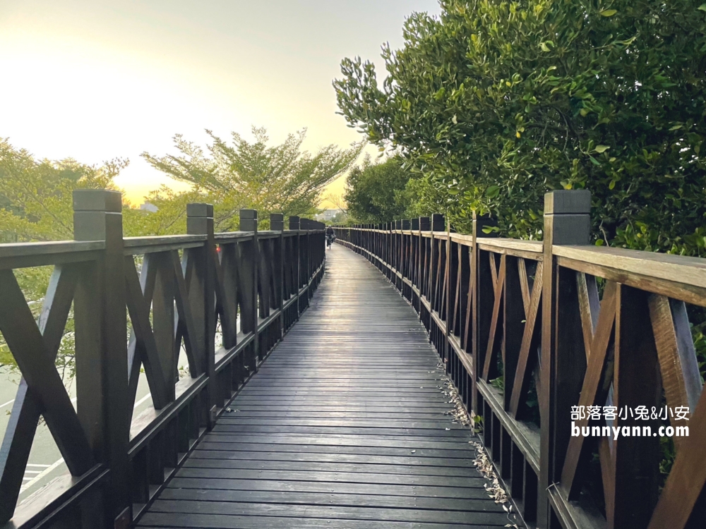 【台南森行旅】河岸景色第一排，離安平老街和航海城超近，台南安平住宿首選!!