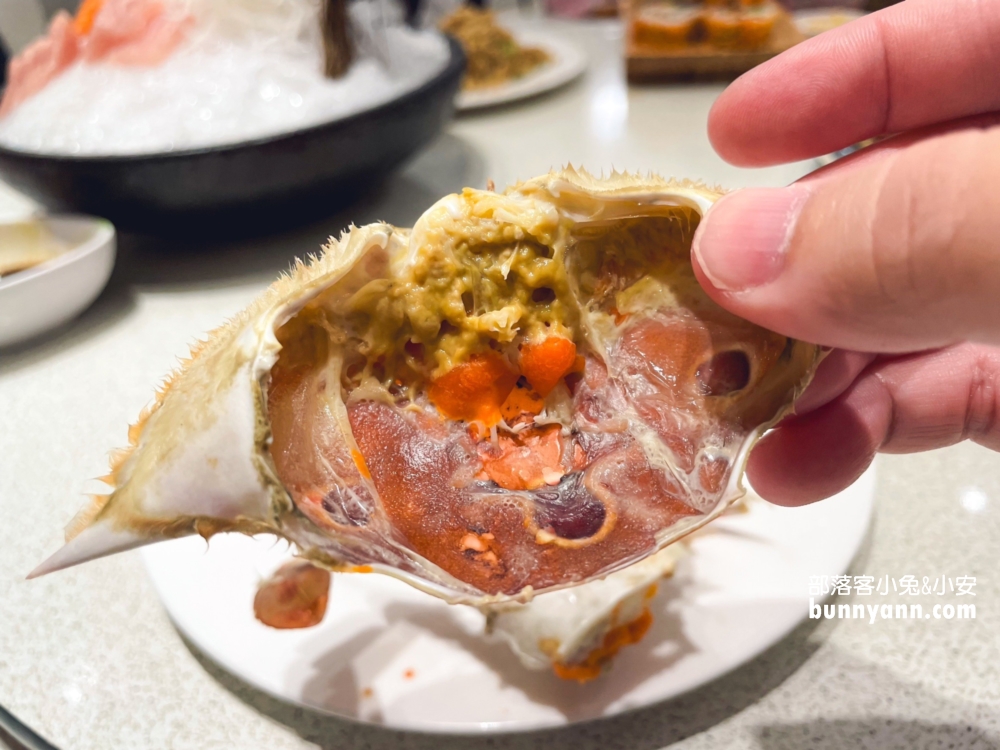 【海之鄉海產餐廳】超便宜一片不用七塊錢生魚片，250元40片真佛