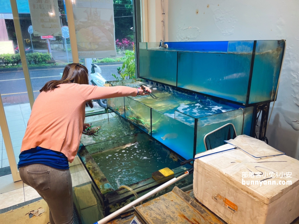 【海之鄉海產餐廳】超便宜一片不用七塊錢生魚片，250元40片真佛