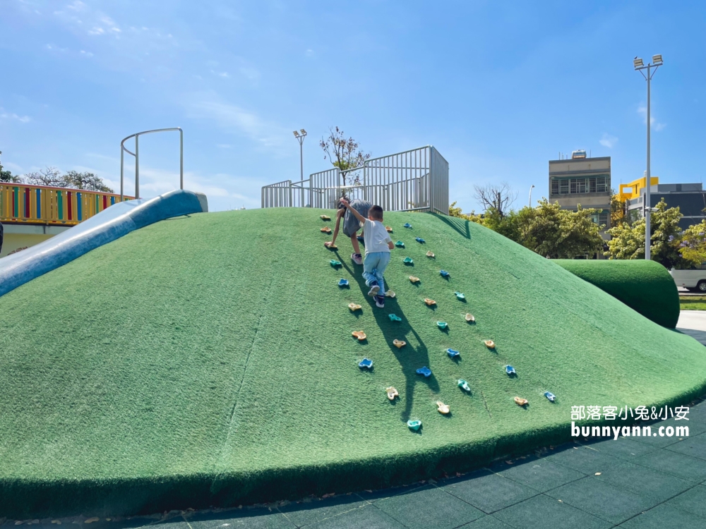 苗栗苑裡》灣麗親子公園，多種玩法戶外樂園，溜小孩好地方