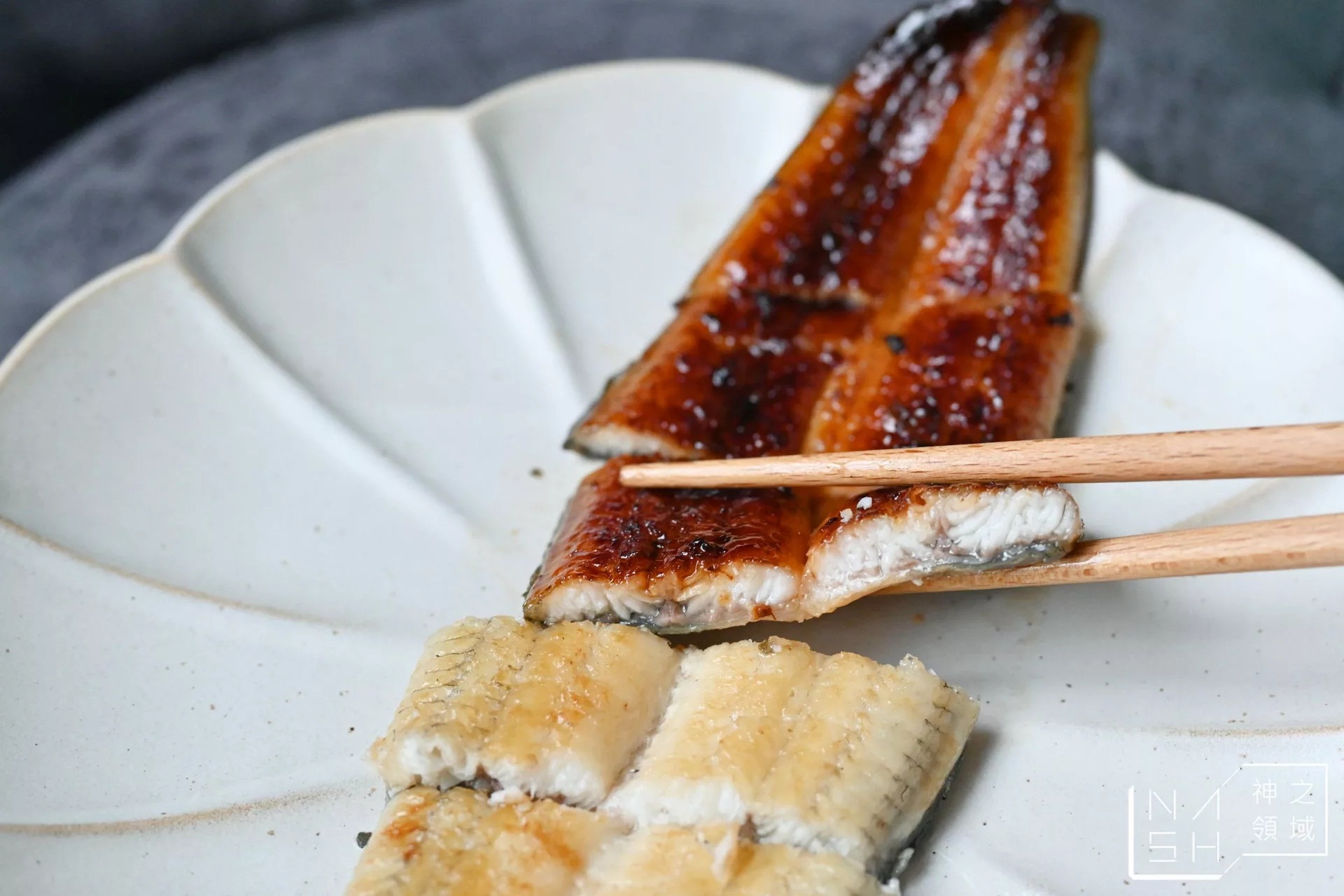 川珍鰻魚專賣店，白燒蒲燒鰻魚都超級好吃，火雲邪神料理王