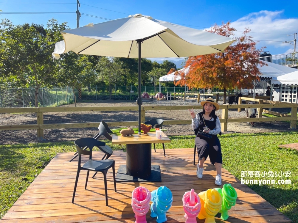 【稻庄休閒農場】來騎電動車跟餵水豚君吃飯，超美田園景色隨你賞。