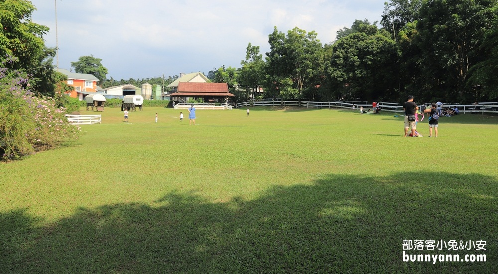 嘉義景點》綠盈牧場(粉牛樂園)全年齡都適合，牽牛花溜滑梯超好玩 @小兔小安*旅遊札記