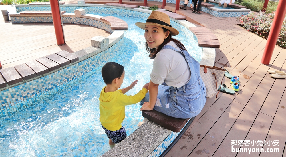 【台中】谷關溫泉公園，無料戶外溫泉美人足湯，泡完皮膚滑溜溜