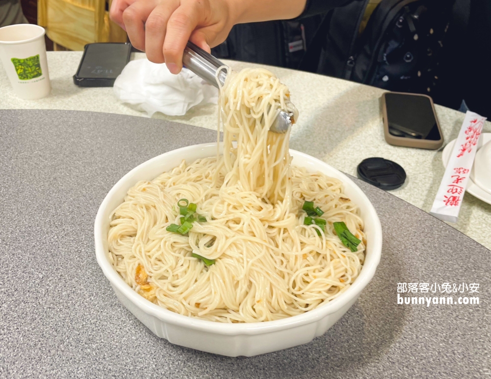 陳平良烤鴨｜汐止版全聚德烤鴨，一鴨五吃又好停車