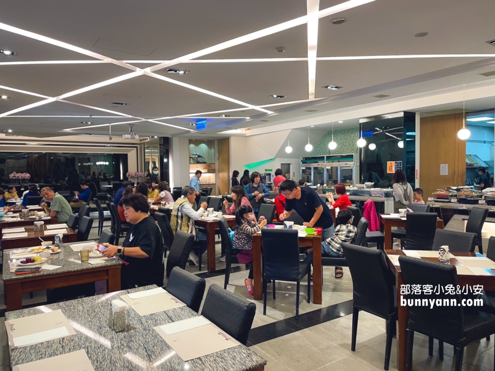 2024【雲登景觀飯店】嘉義平價親子飯店，高爾夫球好好玩