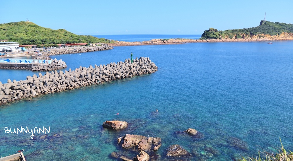 【駱駝峰】新北野柳維納斯海岸，十分鐘攻頂看海灣與湛藍九孔池