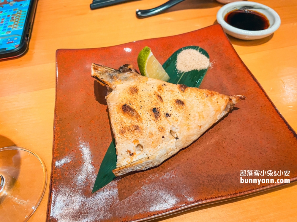 花蓮超好吃【猿羽川鰻魚專賣】美崙日本料理店點餐指南