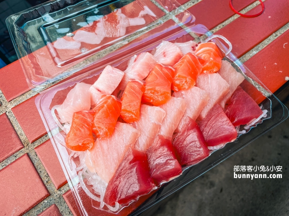 萬里漁夫市集37號【興生魚片專賣店】400元大盤綜合生魚片